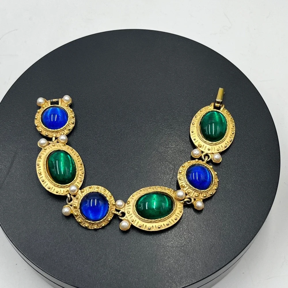 Vintage Blue Green Gemstone color cabochon Byzantine costume Pearl Bracelet 7